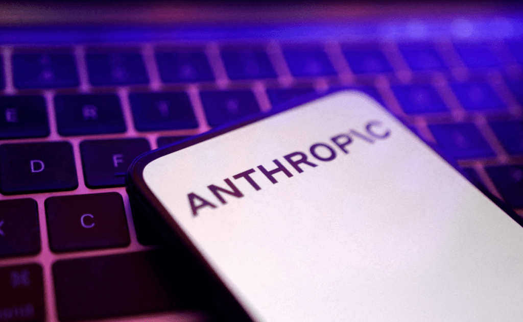 白宫指控月之暗面Kimi K3窃取Anthropic技术，中美AI竞争再度升温。路透社