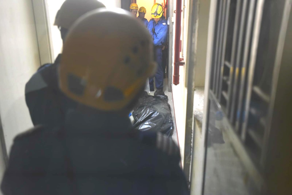少女墮樓當場死亡
