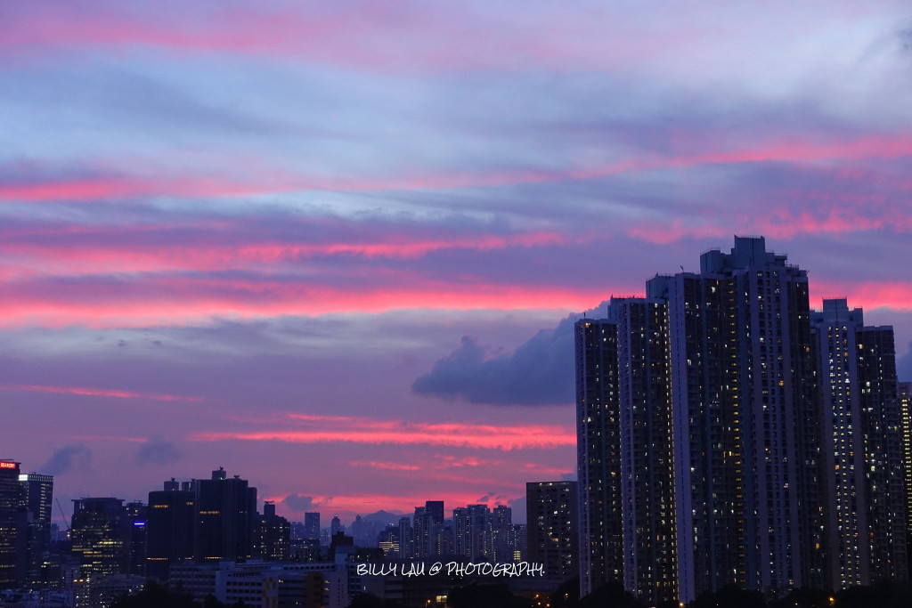 市民在東九龍拍攝的天空。群組「社區天氣觀測計劃CWOS」網民Billy Lau