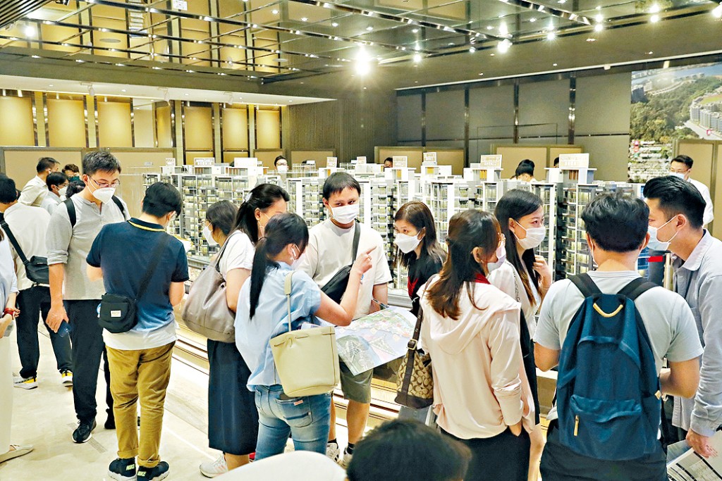 金管局修訂多項物業按揭貸款逆周期措施，市民更易一圓置業夢。