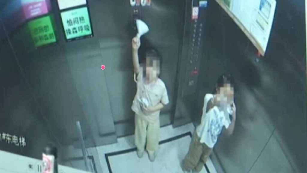 杭州2名9歲女童困電梯逾兩小時，但求救50次卻被保安當惡作劇未有理會。
