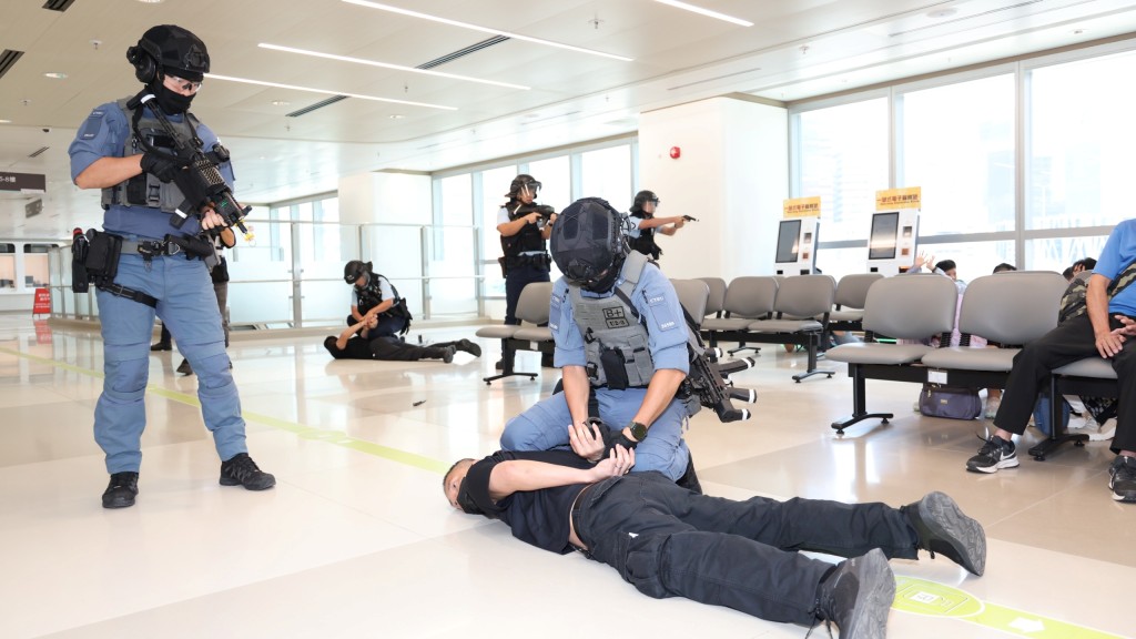 警方夥多部門啟德醫院演習 模擬恐怖分子引爆炸彈及化學氣體洩漏