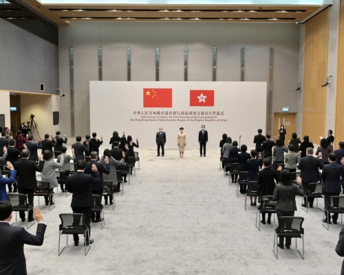 早前公務員宣誓。資料圖片