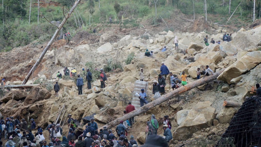 巴布亞新畿內亞發生山泥傾瀉，當局稱2000多人被埋。 路透社