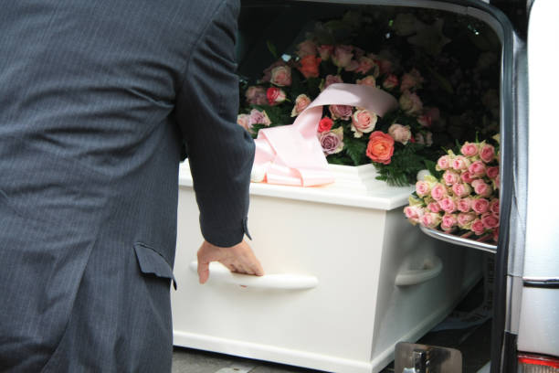 殯儀館收了委託人的錢，卻沒有為遺體辦理安葬事宜。