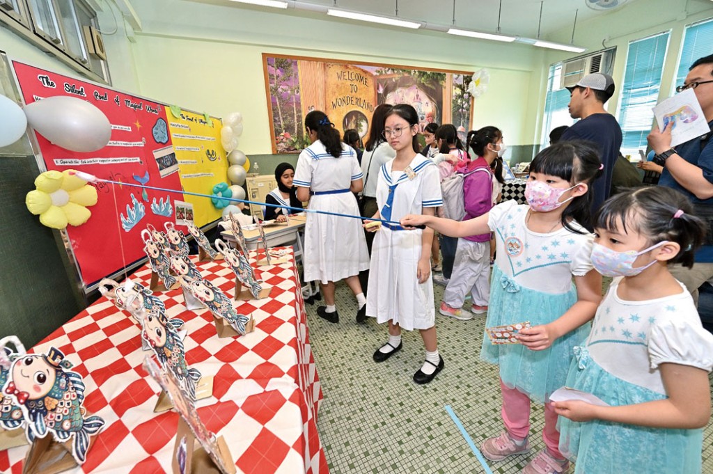 開放日中的攤位及遊戲設計均由上智學生主導而成。