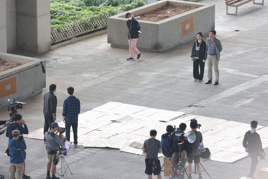 AK及歐錦棠與武田梨奈見面。 AK及歐錦棠與武田梨奈見面。