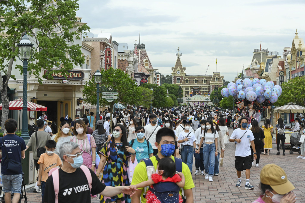 香港迪士尼乐园下月将招聘600人。