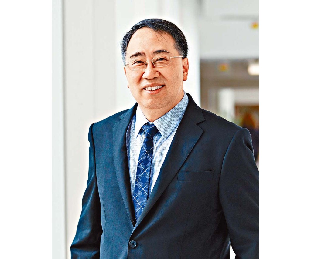 城大首席及常務副校長李振聲教授