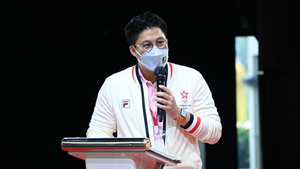 體育、演藝、文化及出版界立法會議員霍啟剛。