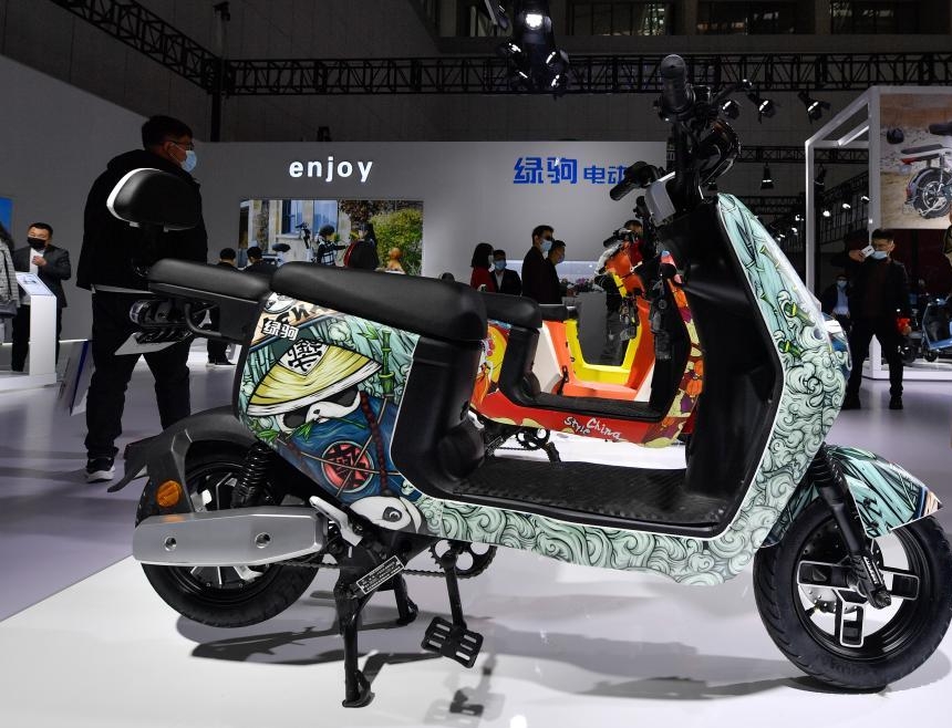 電動單車在內地大行其道。 新華社 電動單車在內地大行其道。 新華社