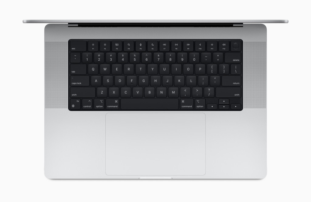 ●新作亦用上精妙键盘，并以实体功能键取代了Touch Bar。