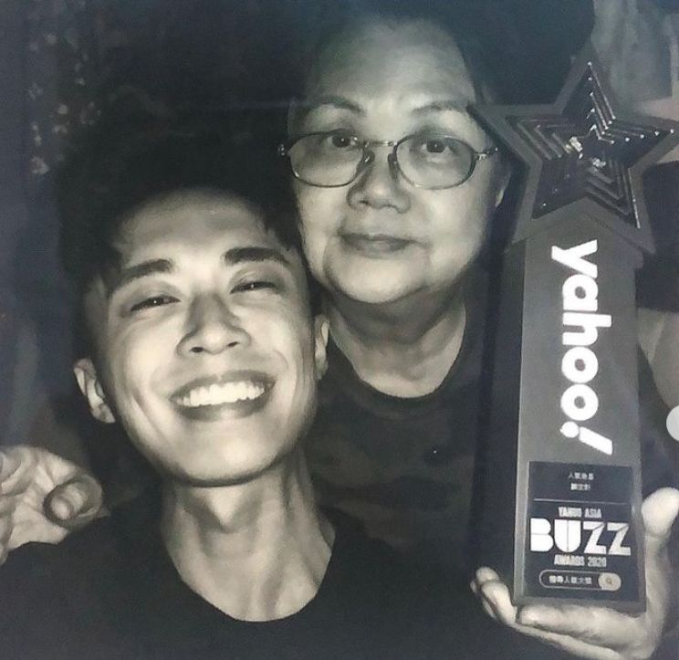 獲第一個奬即同嫲嫲分享。