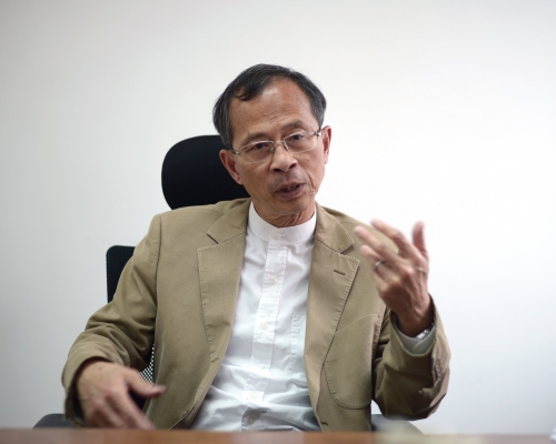 曾鈺成表示修改議事規則無助阻止「拉布」。