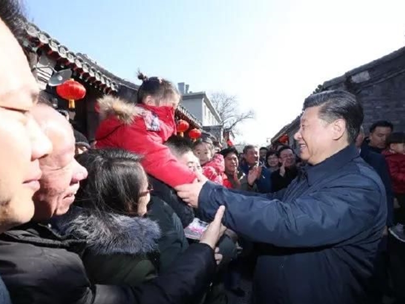 習近平向全國人民送上新春祝福。新華社