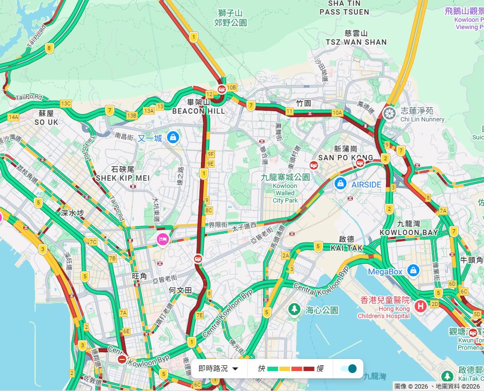 受事故影響，車龍綿延逾4公里，龍尾於公主道近愛民邨。Google Map