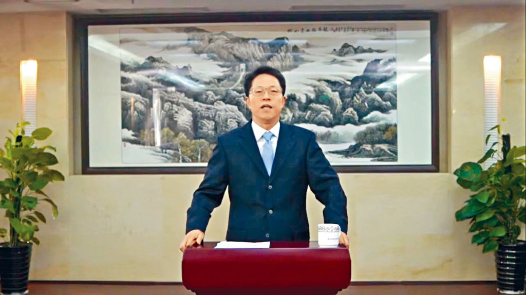 国务院港澳办副主任张晓明，提到全国人大常委会刚作出香港立法会议员资格问题的决定，为今后处理此类问题立规明矩。