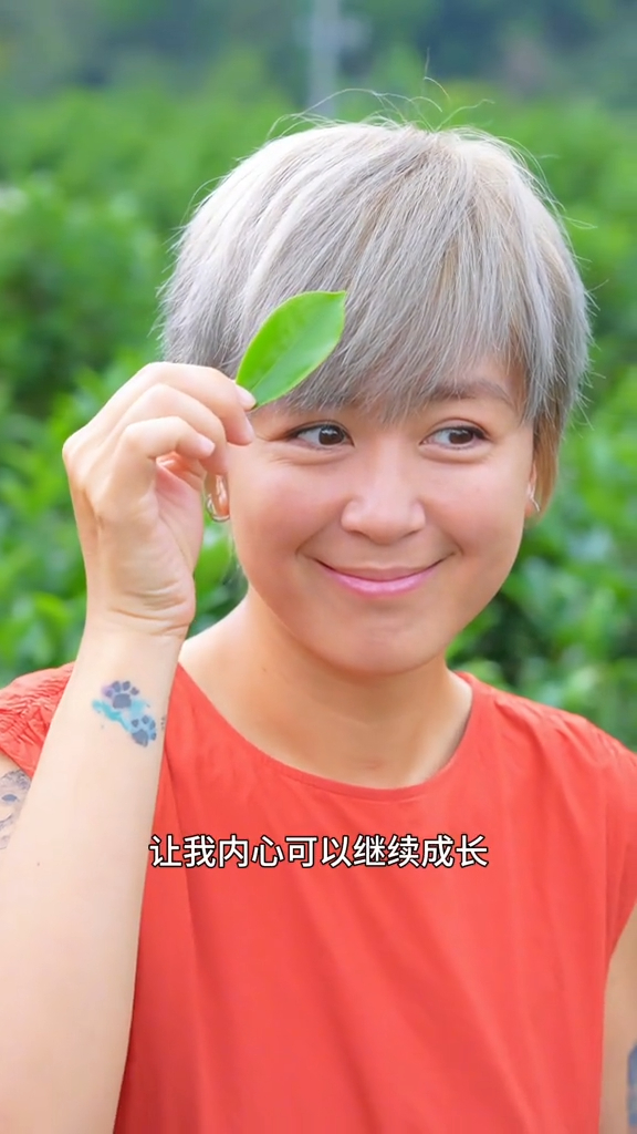 唐寧近日被爆官司纏身。 唐寧近日被爆官司纏身。