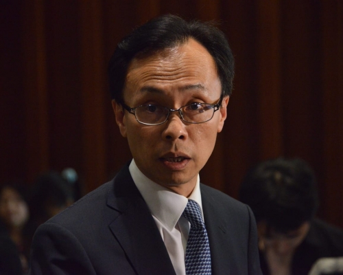 聶德權表示已要求駐京辦入境組處理。