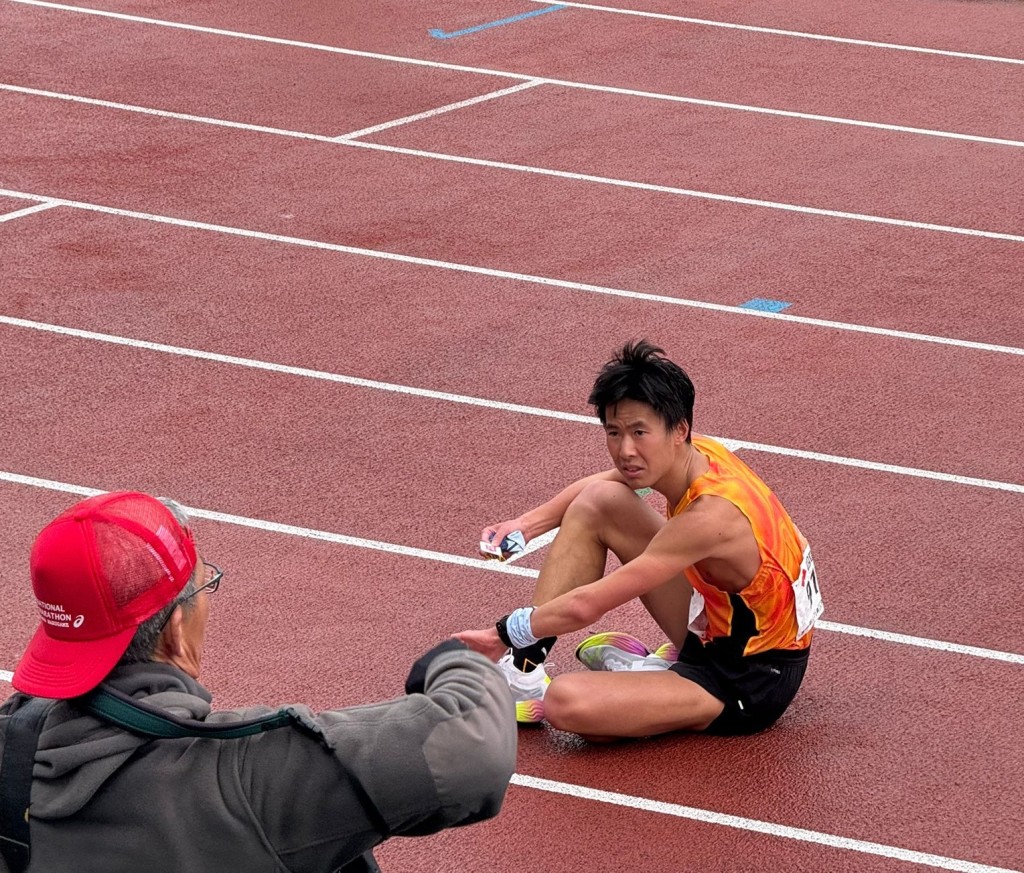 3日前在日本丸龜以刷新個人PB完成半馬賽 。 