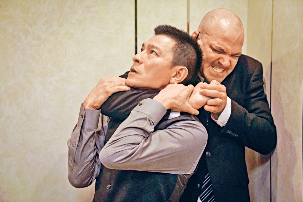 ■華仔在《拆彈2》中不乏肉搏場面。