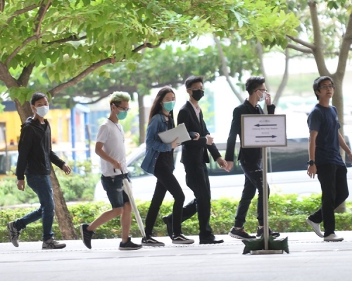 左1：葉梓豐，左4：鄧敬宗，右2：李卓軒。