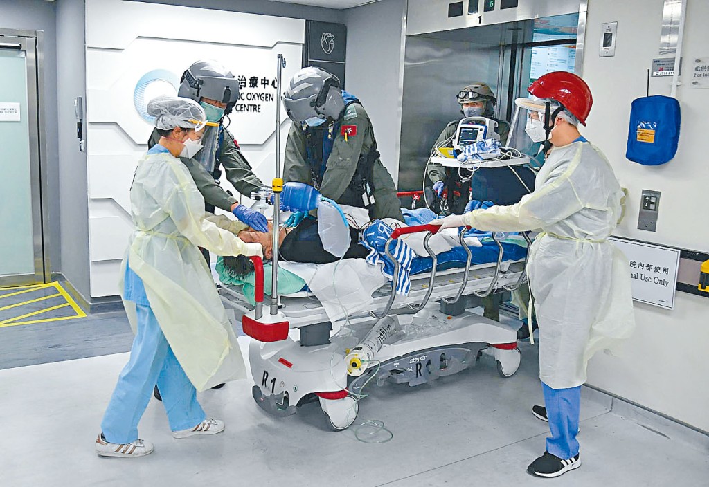 遇溺潛水員送院搶救不治。