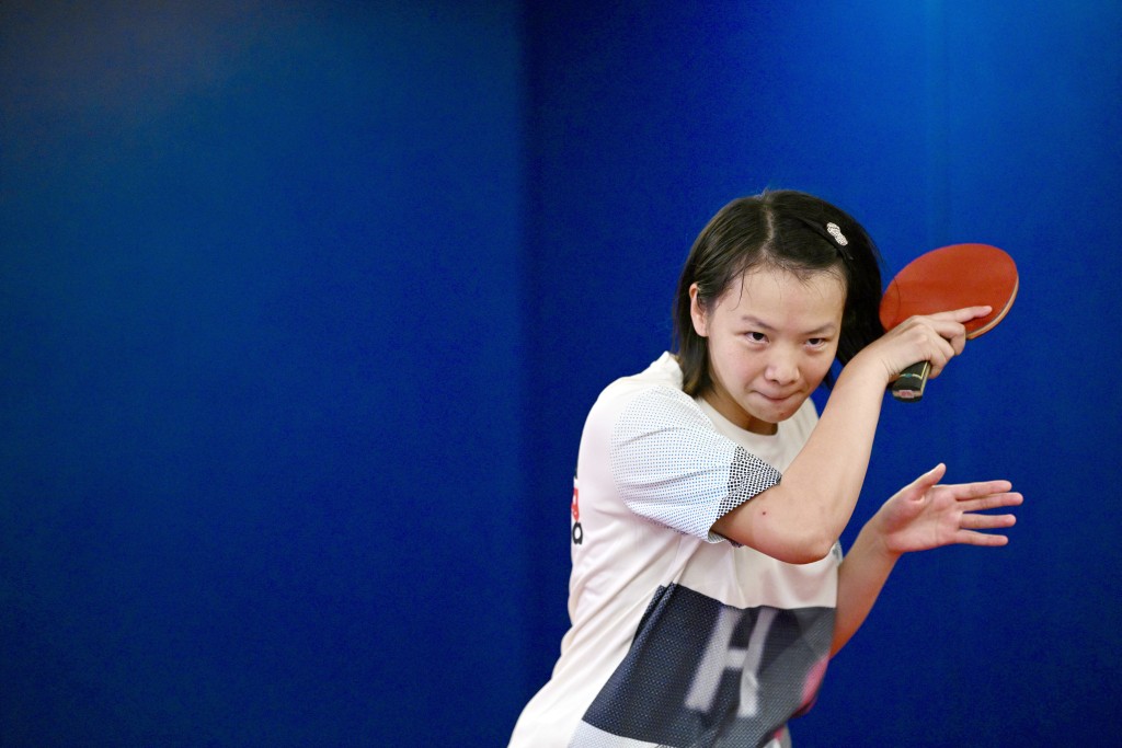 李曉桐冀加強體能與正手上旋。 李曉桐冀加強體能與正手上旋。