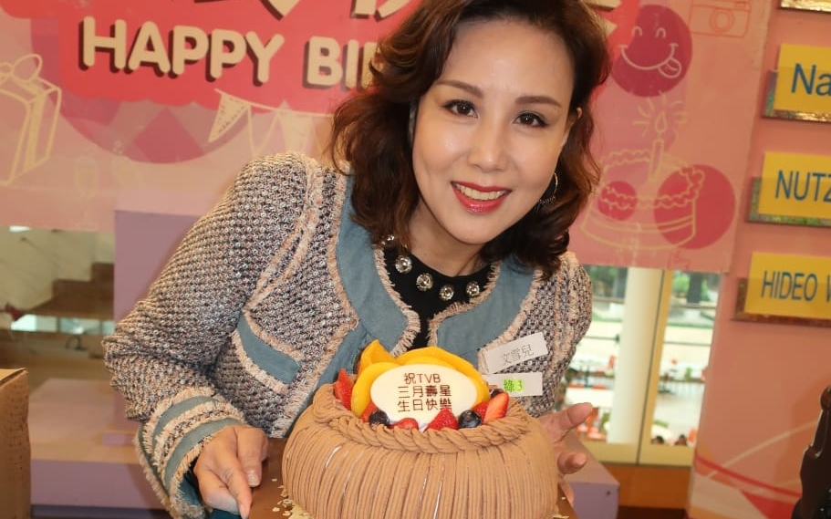 文雪兒與家人到澳門慶祝生日。

