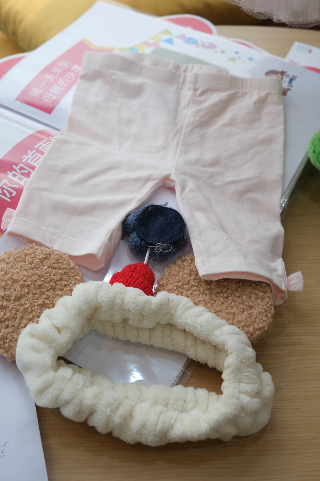 这套衣服是莎莎回家时穿着的，Susna将会好好保存，为大家好好保存那一个宝贵时刻。（图：陈仲梁）