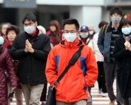 空气污染严重下不应外出运动。网上图片