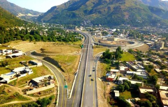 巴基斯坦喀喇昆仑公路二期项目全线通车。中国交通建设集团