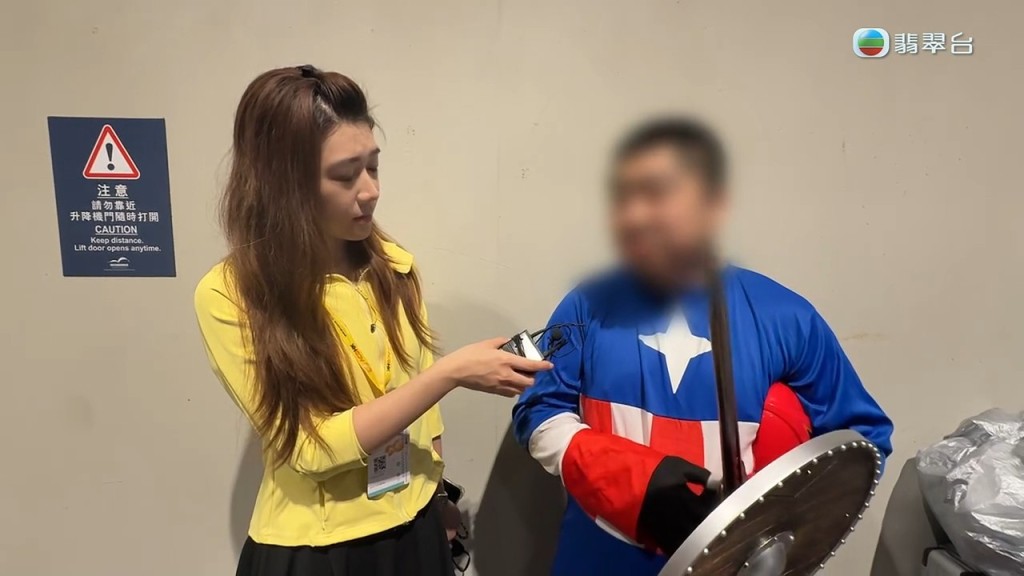 男子對著鏡頭向所有受害女性道歉，並承諾以後不會再重犯。