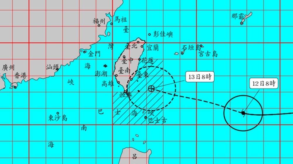 颱風「楊柳」昨增強為中颱，今早8時位在台東東南東方730公里處，台灣氣象署已發布海警。