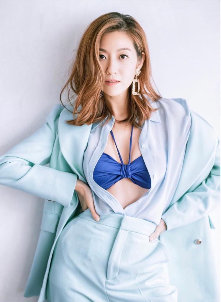 王浩信唔介意老婆陳自瑤性感派福利。