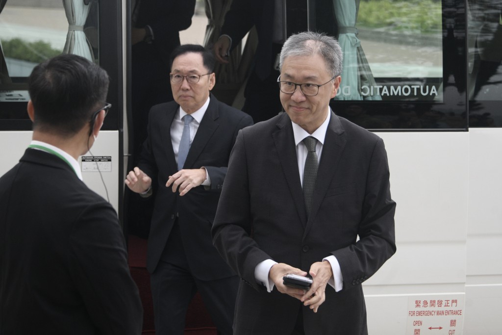 獨立委員會主席陸啟康。