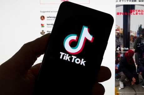 機師在TikTok上發片教人有關客機的知識。路透社 機師在TikTok上發片教人有關客機的知識。路透社
