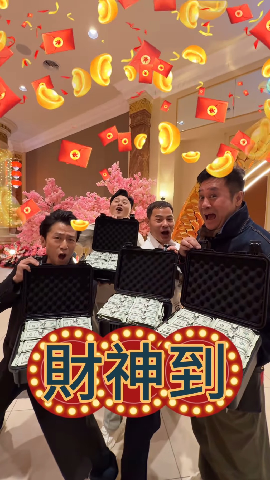 雖然有網民認為他們五人全部年過五十令人尷尬,但黃智賢卻指因受《中年好聲音》啟發,認為幾十歲一樣可以追夢。 雖然有網民認為他們五人全部年過五十令人尷尬,但黃智賢卻指因受《中年好聲音》啟發,認為幾十歲一樣可以追夢。