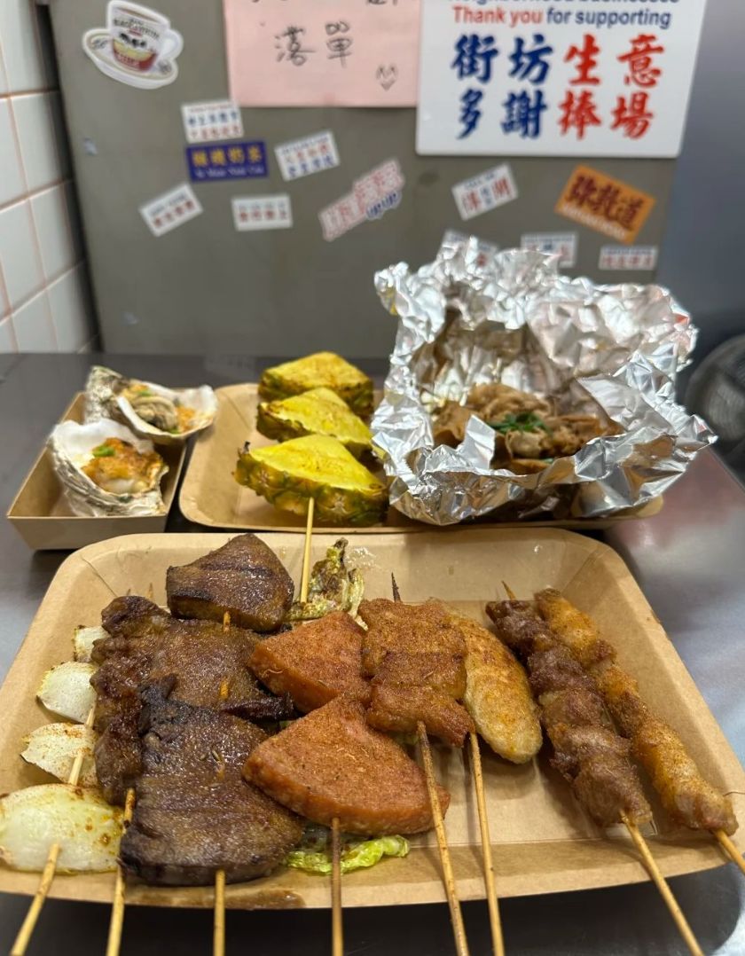 必嘉街的人氣燒烤串燒店「來串門」美食