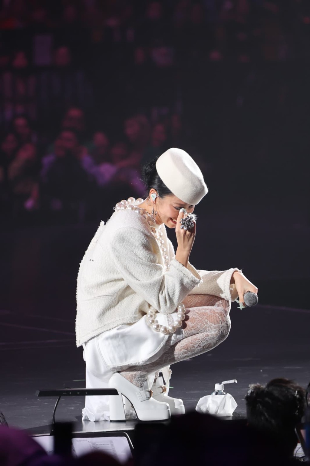 喊到幾乎講唔到嘢。