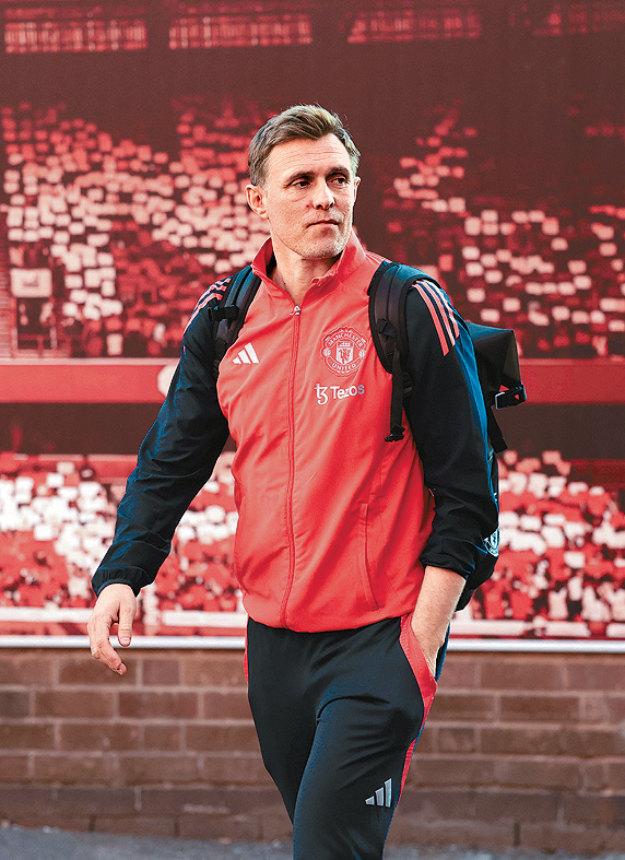 傳費查只會帶隊踢2場比賽。