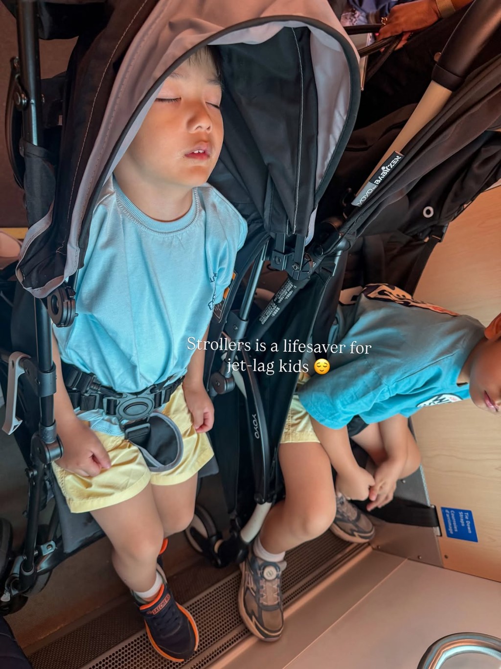 倪晨曦的兒子放電後攰到瞓著。