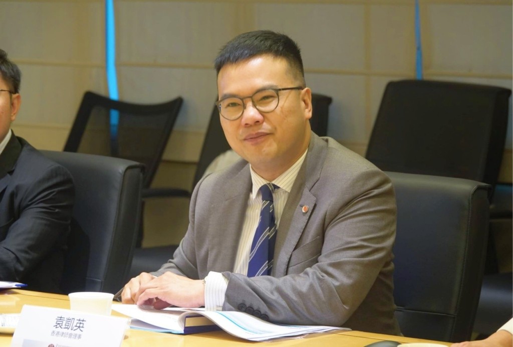 香港律師會理事袁凱英。