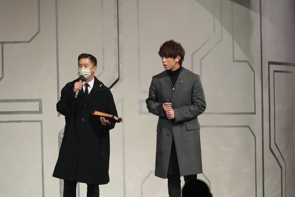  21歲的姜濤破《叱咤樂壇頒獎禮》歷史成為最年輕「叱咤樂壇我最喜愛的男歌手」。