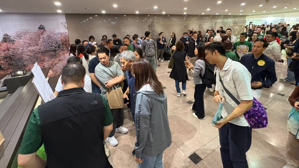 SPRING GARDEN暫沽32伙 8組大手客購全層