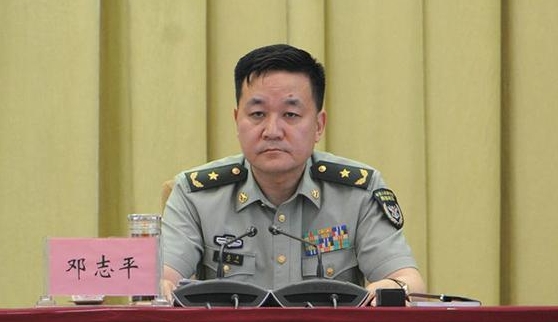 前陸軍副司令鄧志平。