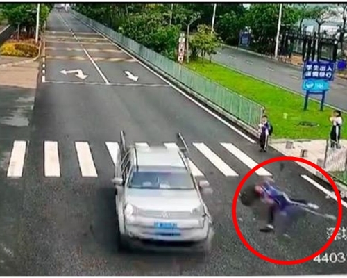 深圳校園區開車行駛沒有減速，中學生被撞飛亡。網圖