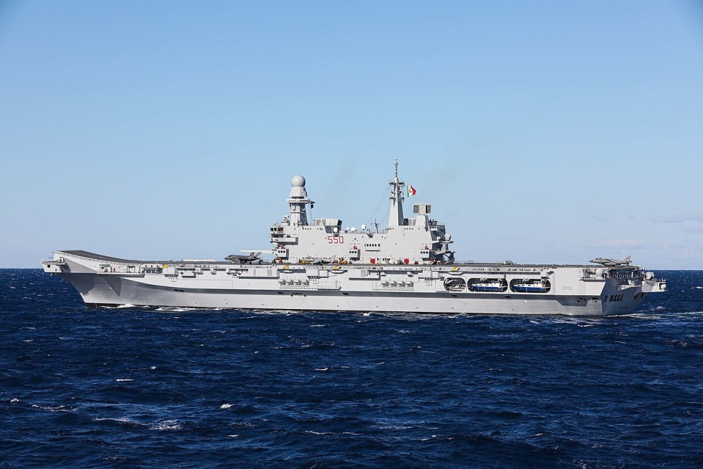 意大利海军旗舰「卡富尔号」航空母舰预计8月访日。维基图片