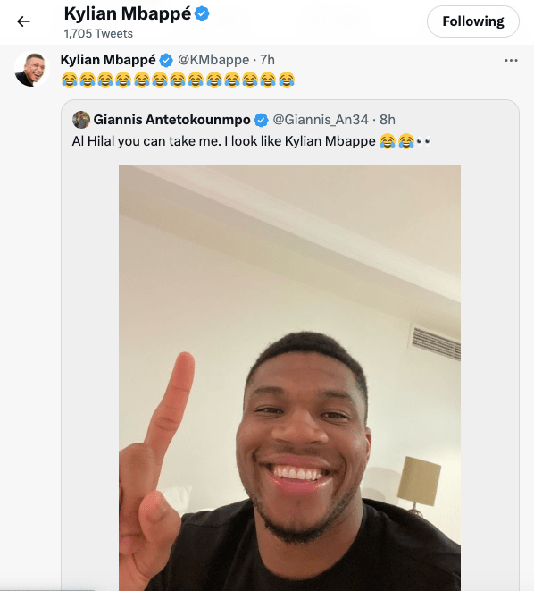 麦巴比在其推特帐户转载了NBA球员安迪度甘保的玩笑，并付上13个笑到流泪的表情符号。网上图片