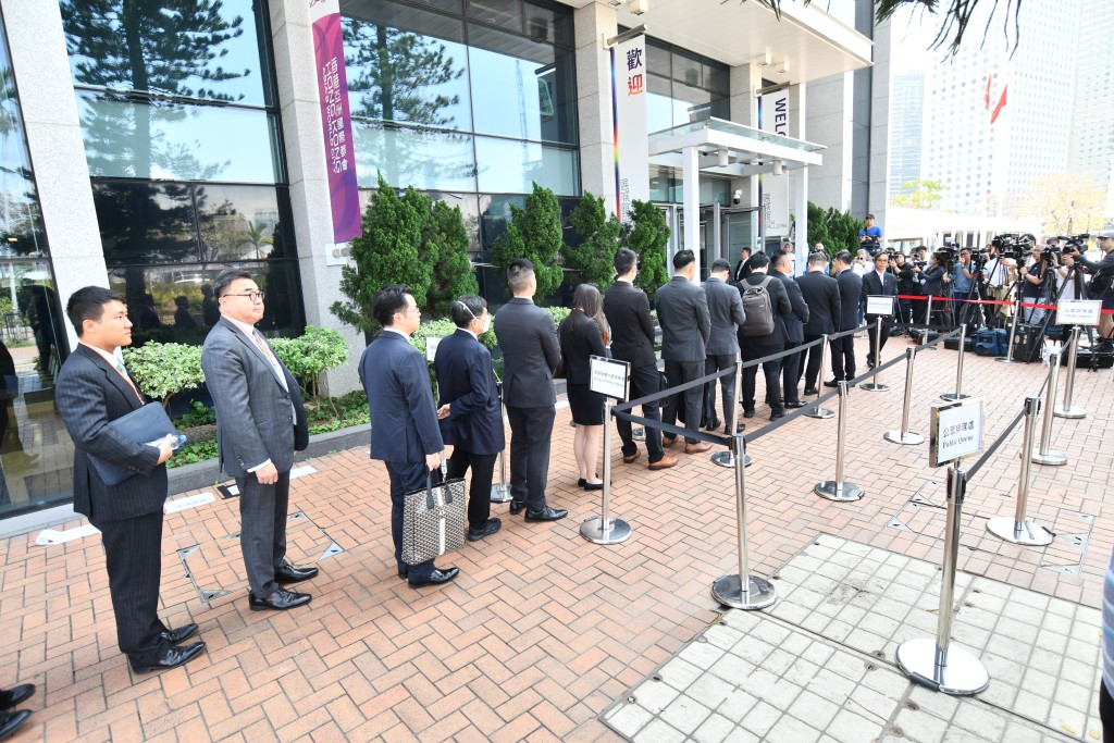 宏福苑火災首場聽證會。